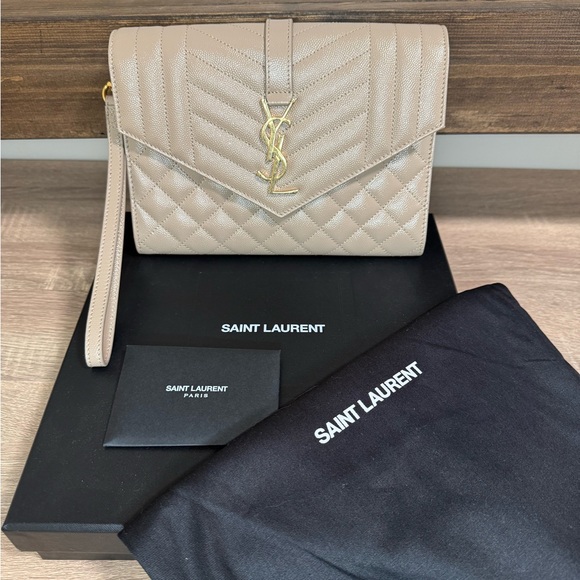 Saint Laurent Flap Pouch - Picture 7 of 14